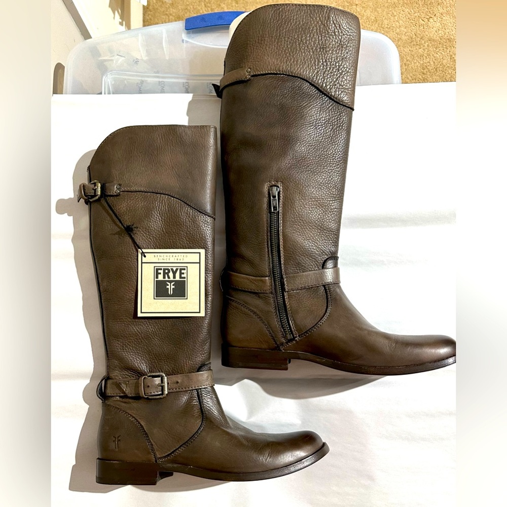 FRYE Women’s Phillip Riding Gray Leather Boots size 9
